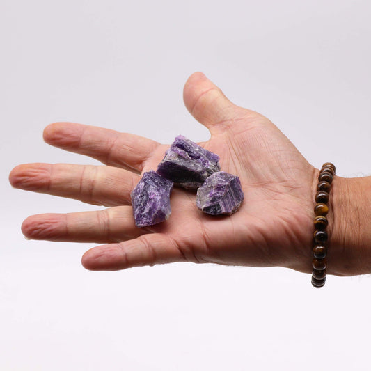 Raw Crystals | Amethyst | Serenity & Spiritual Balance | 2