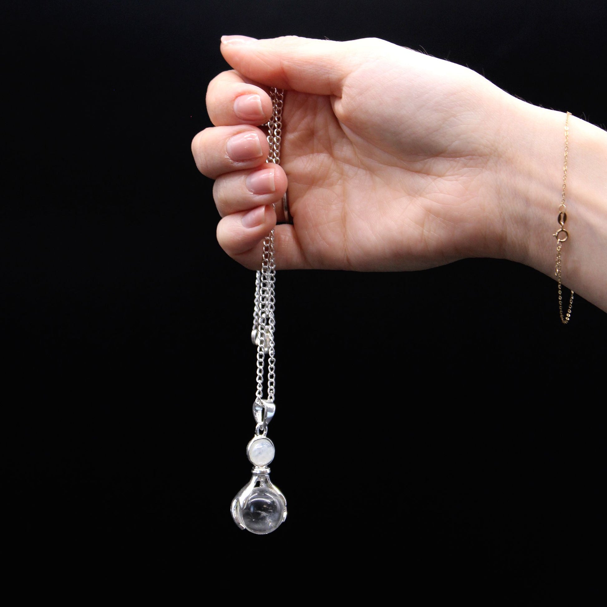 Gemstone Healing Hands Pendant | Amethyst | Protection & Peace | 2