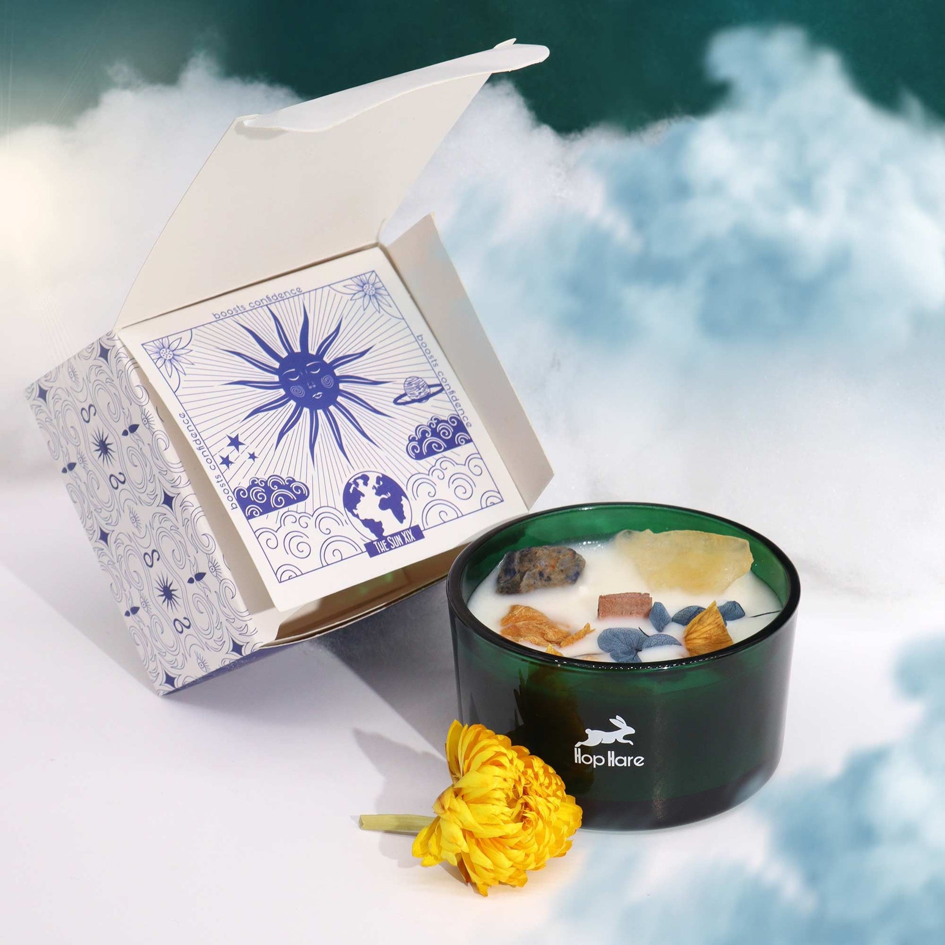 Hop Hare Crystal Magic Flower Candle – The Sun | Citrine, Sodalite & Lemon Horizon | 2