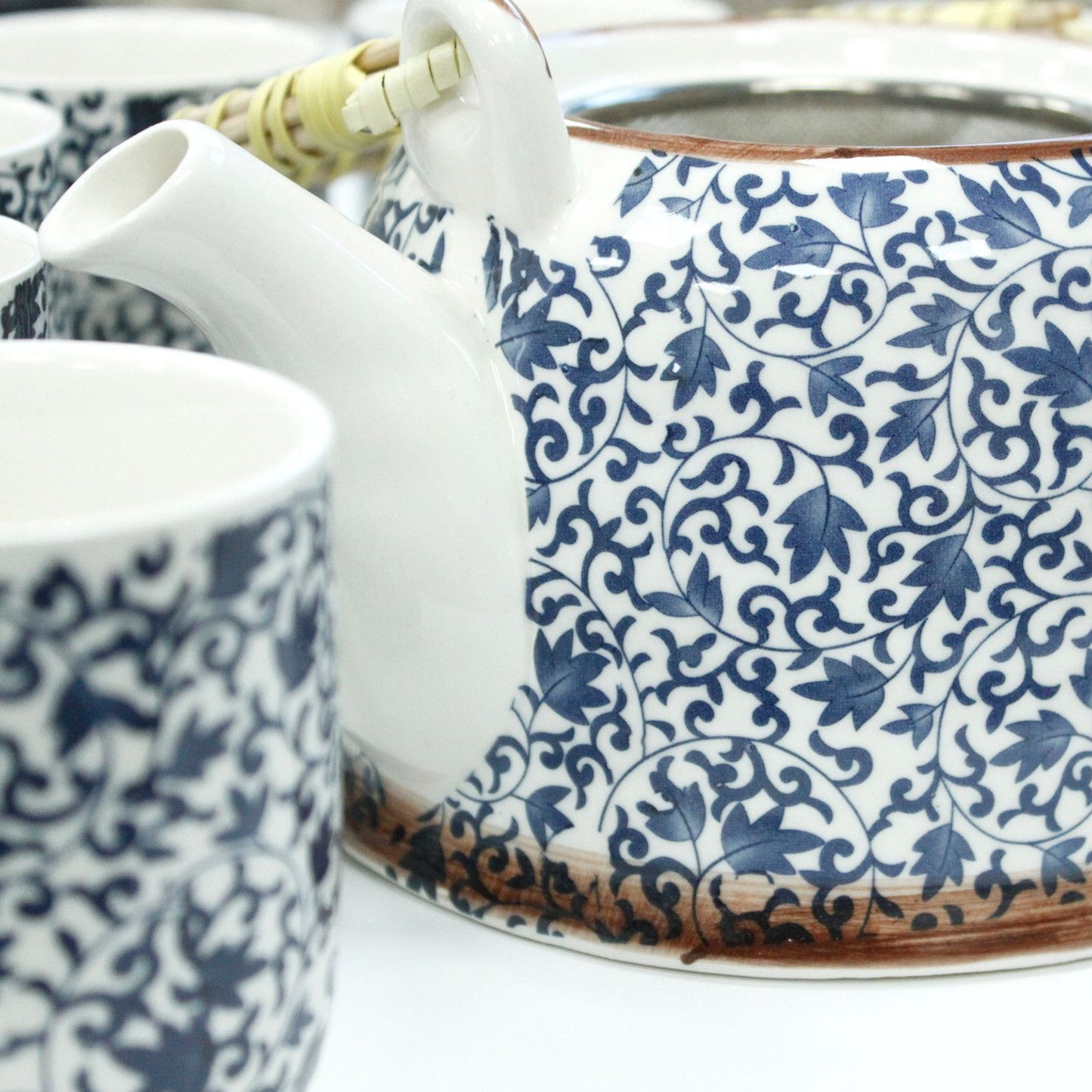 Herbal Teapot Set 6 cups – Blue Pattern | Gift of Tranquillity & Togetherness | 3