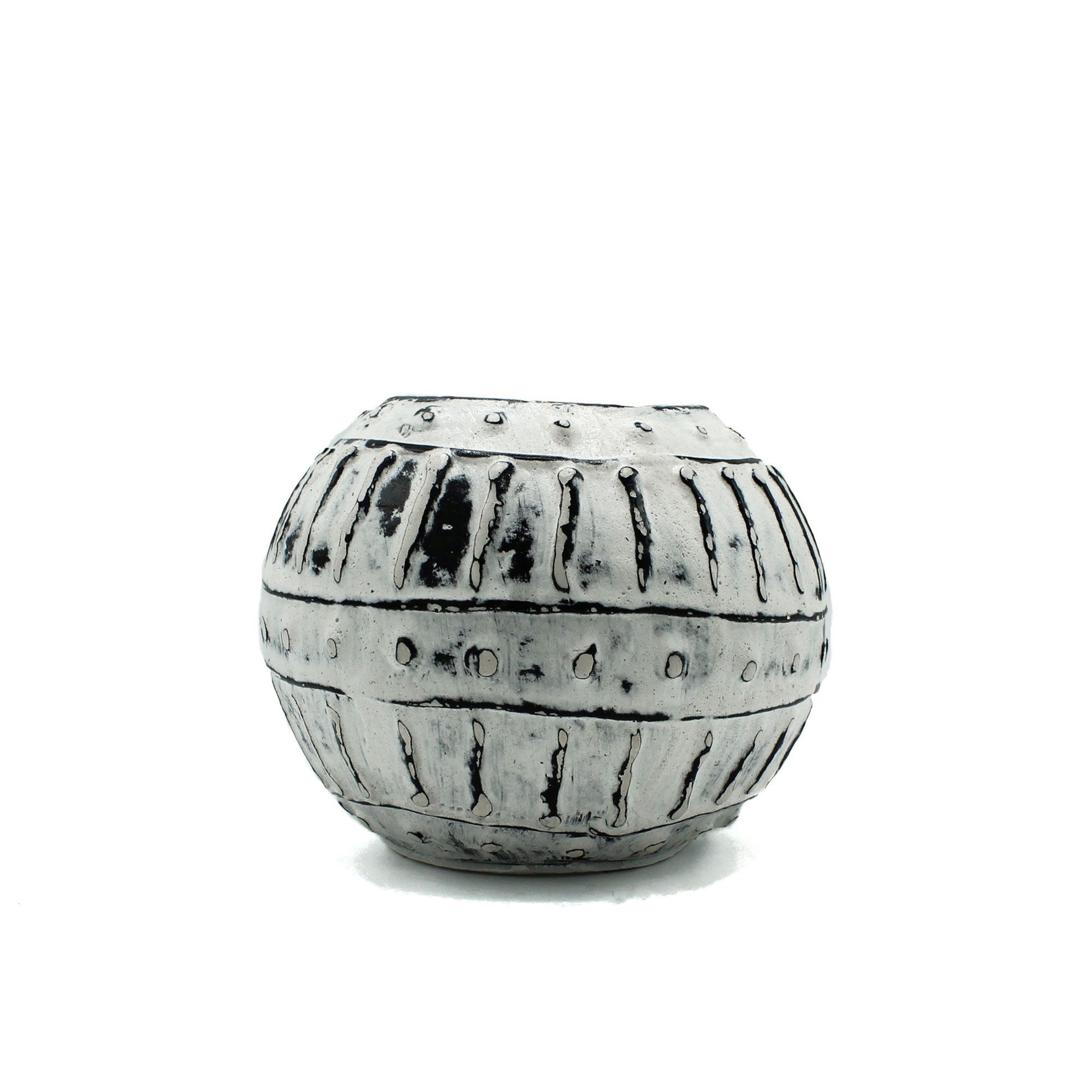 Greek Bubble Clay Plant Pot – Cream | Heritage, Texture & Timeless Craft | 2