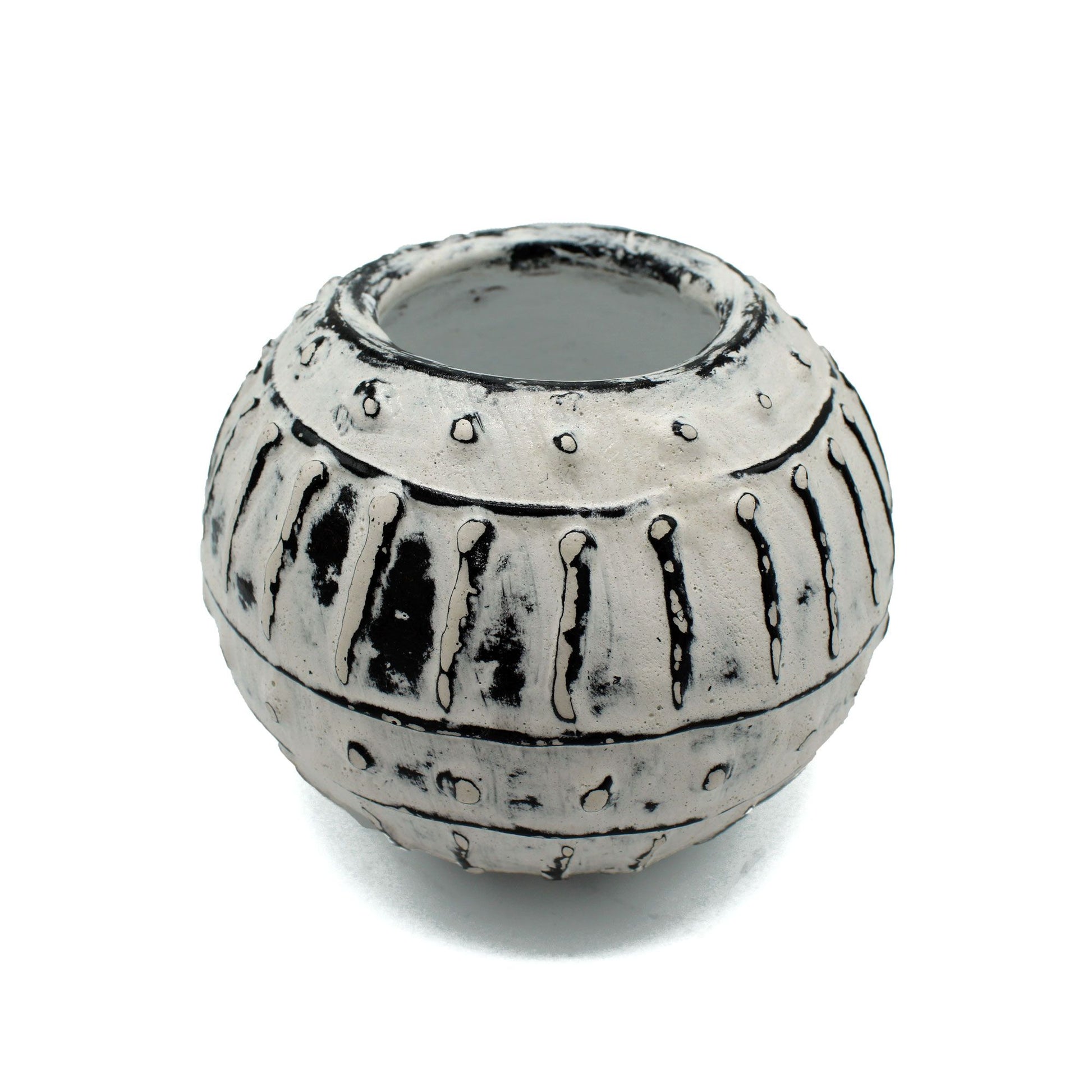 Greek Bubble Clay Plant Pot – Cream | Heritage, Texture & Timeless Craft | 3