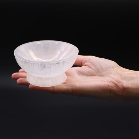 Selenite Ritual Bowl – 10cm | Clarity, Purification & Divine Light | 1